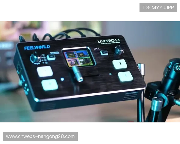 集成化导播模块正从机柜化迈向平板化 极大程度释放了现场指挥的灵活性